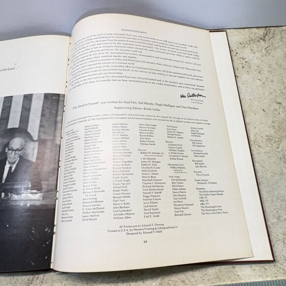 The Torch Is Passed 1963 JFK Associated Press Story Of The Death Of A President - Picture 7 of 12